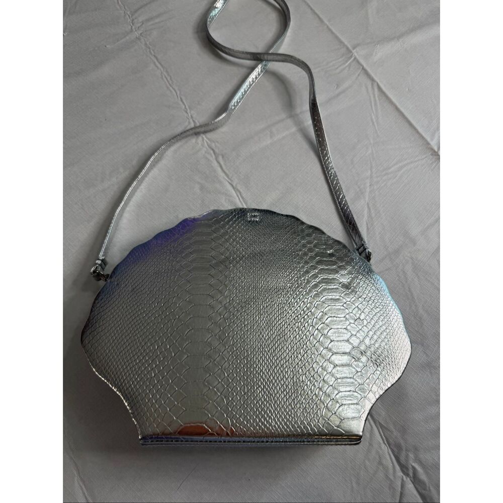 Far Nine Vintage Silver Seashell Retro Boho Chic Purse Handbag - Picture 8 of 9